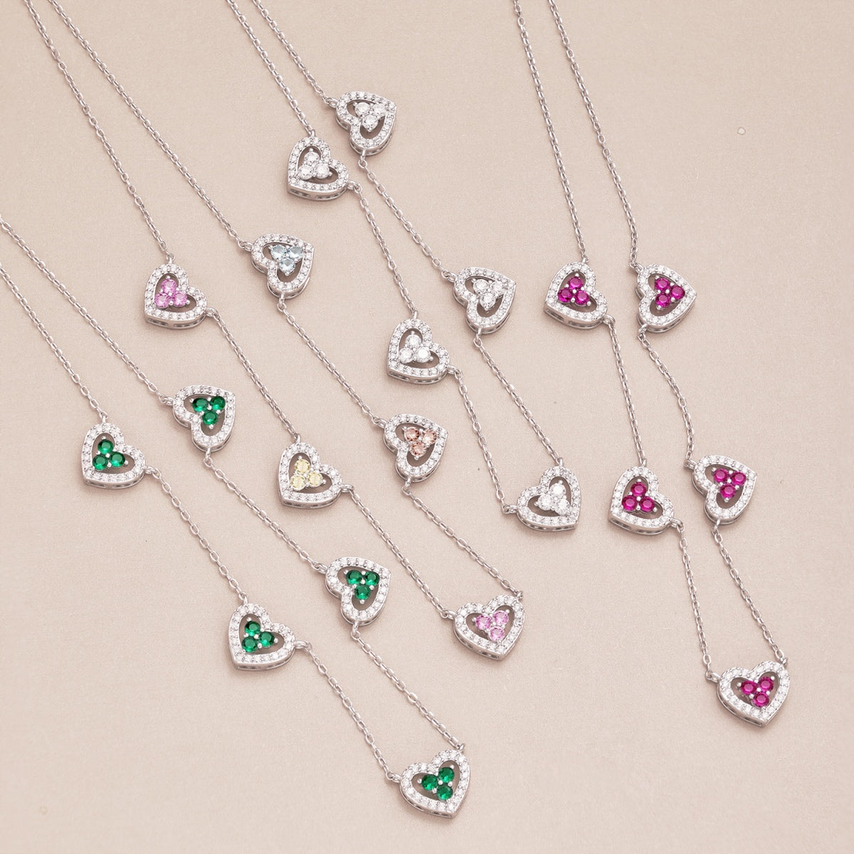 [Kincade Jewelery]Sparkling Five Heart Necklace