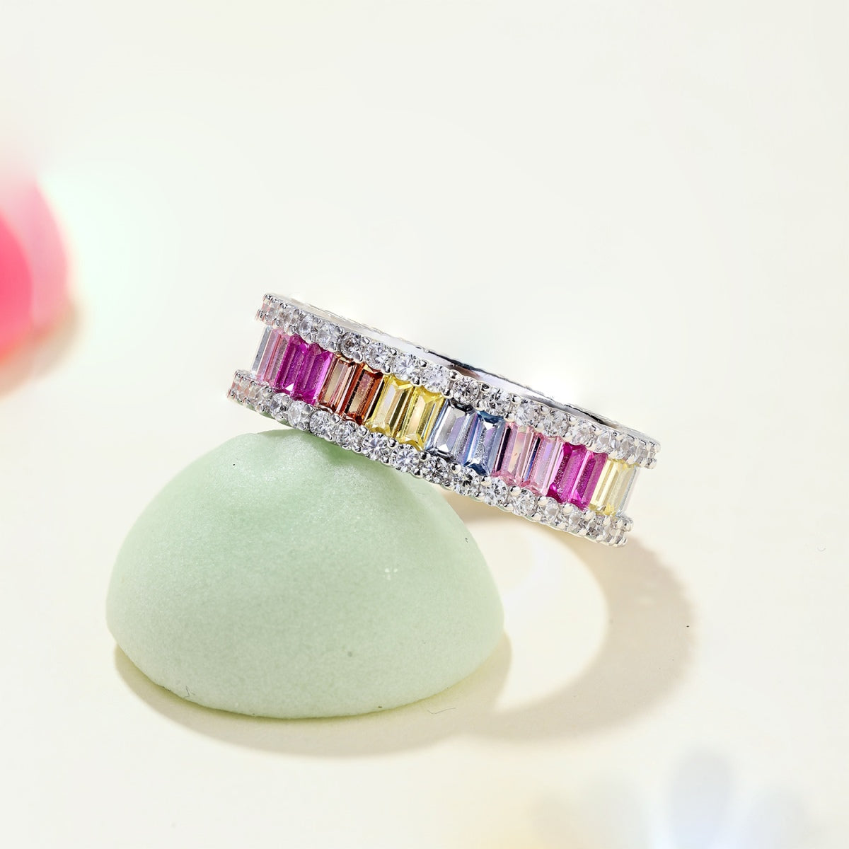 [Kincade Jewelery]Dainty Kaleidoscopic Emerald Cut Daily Ring
