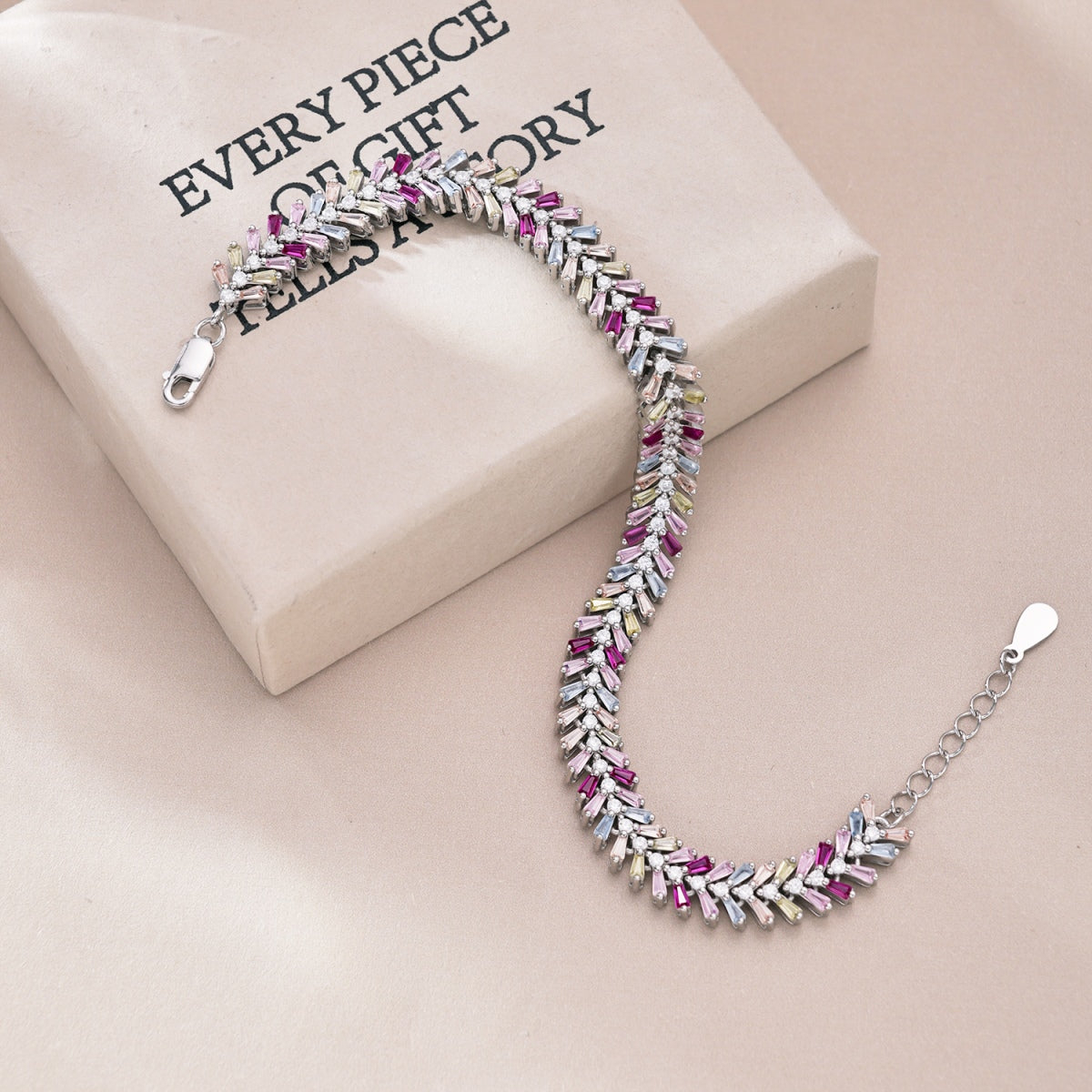 [Kincade Jewelrys]Dainty Radiant Emerald Cut Daily Bracelet