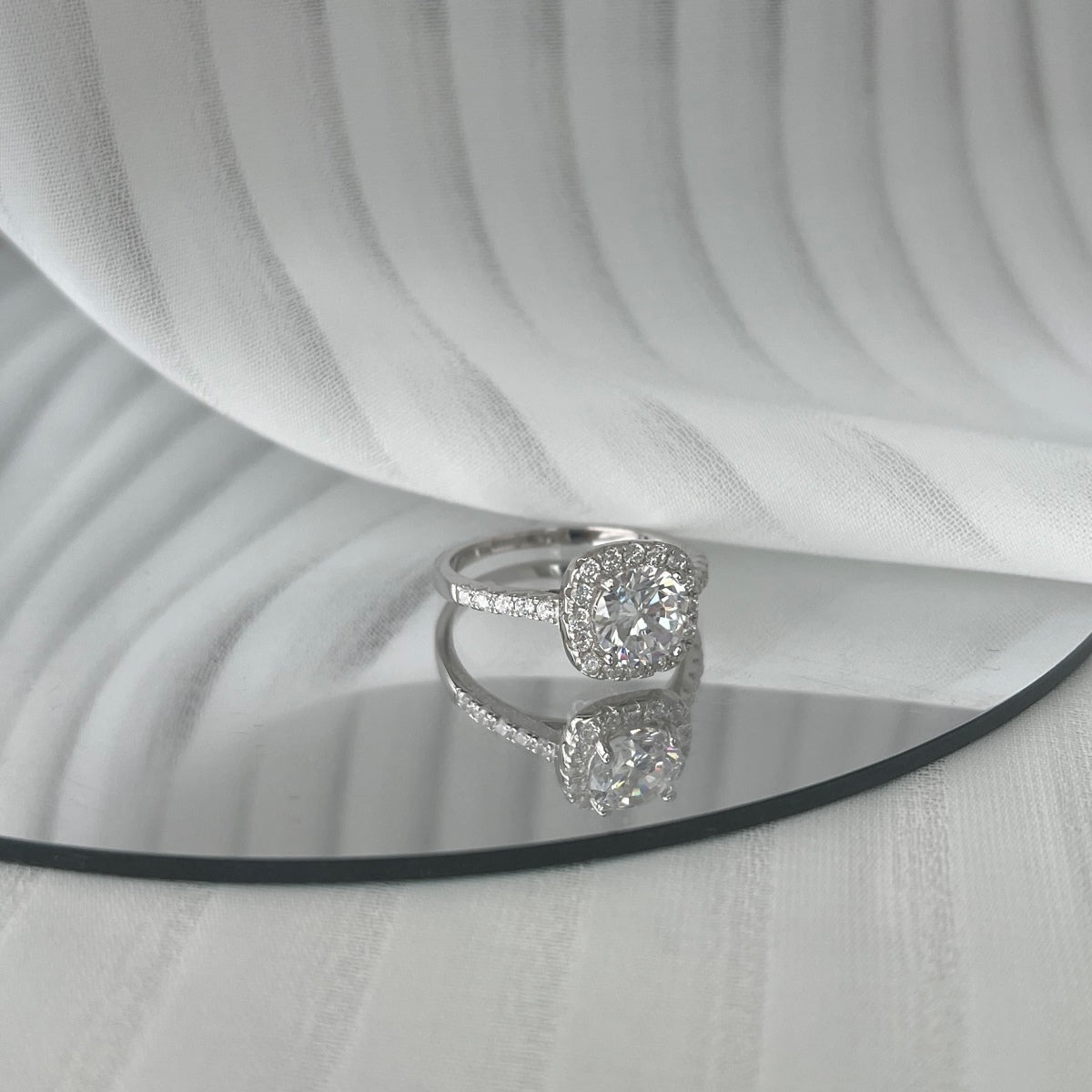 [Kincade Jewelrys]Dazzling Resplendent Round Cut Wedding Ring