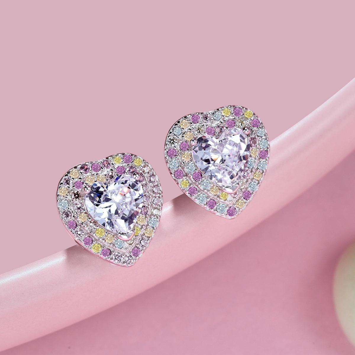 [Kincade Jewelery]Dazzling Heart Shape Lover Earrings
