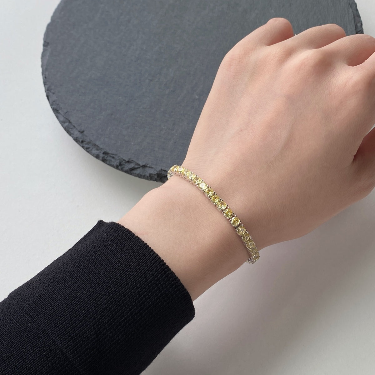 [Kincade Jewelery]Ornate Dazzling Round Cut Tennis Bracelet