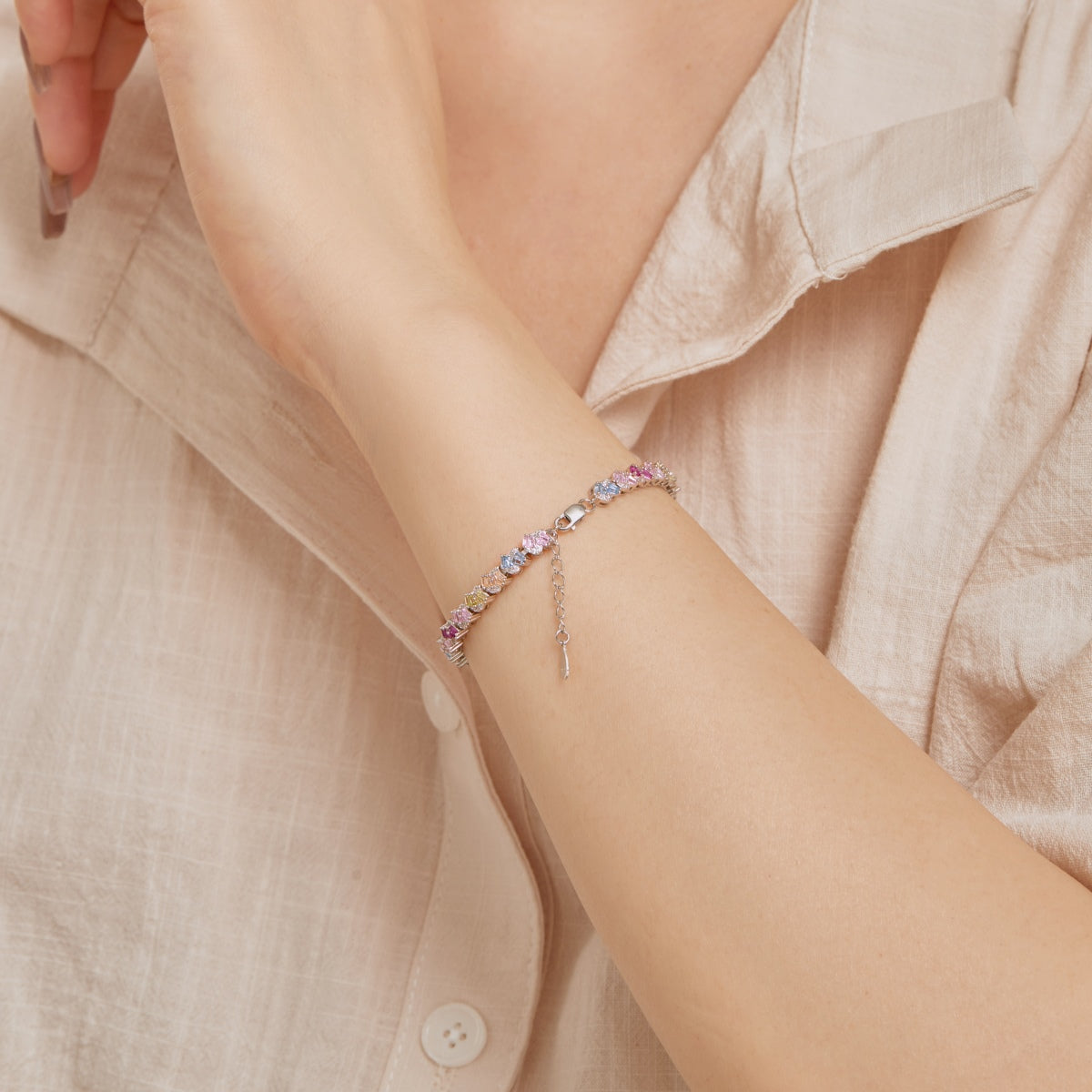 [Kincade Jewelrys]Ornate Colorful Flower Shape Party Bracelet