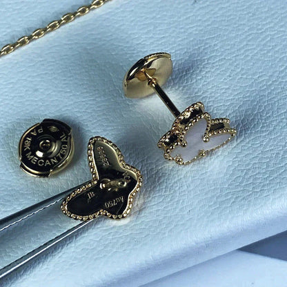 [Kincade Jewelery]SWEET BUTTERFLY MOP EARSTUDS