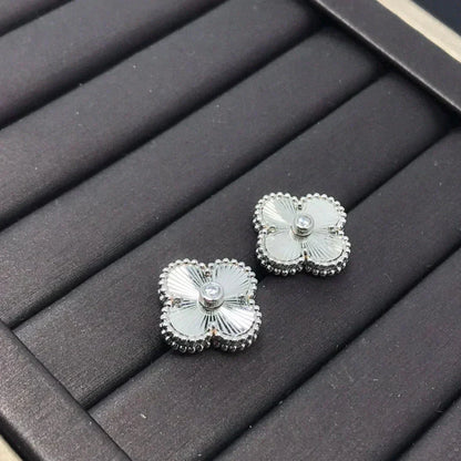[Kincade Jewelery]Kincade MINI 9.5MM LASER EARRINGS