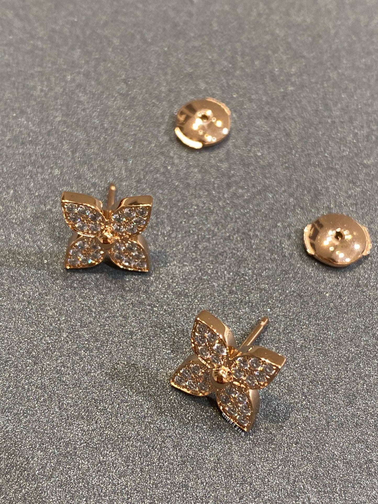 [Kincade Jewelery]STAR DIAMOND EARRINGS