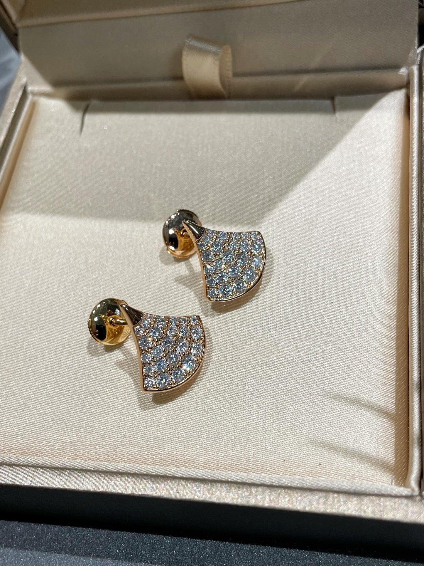 [Kincade Jewelery]DREAM STUD EARRINGS DIAMOND