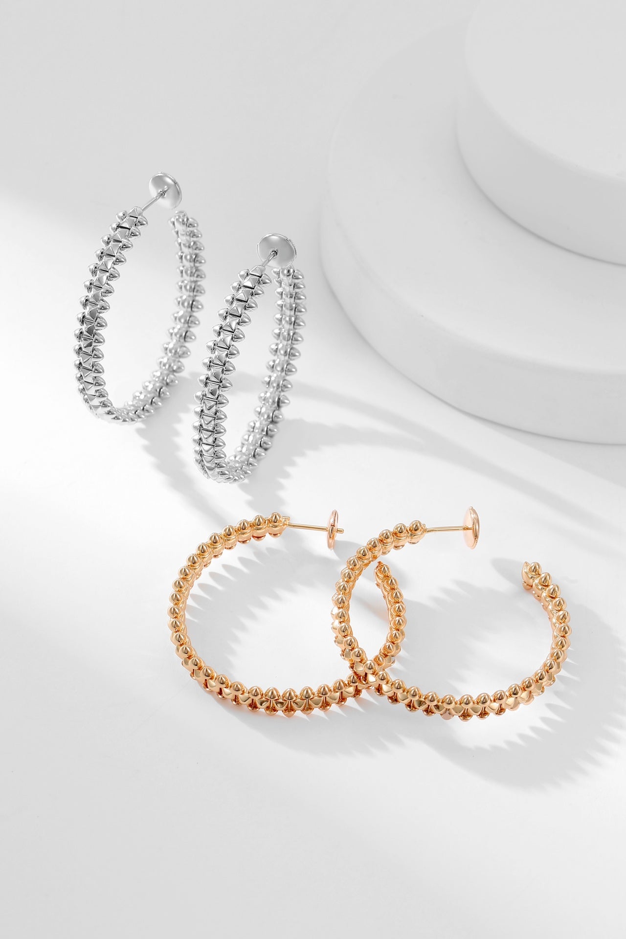 [Kincade Jewelery]CLASH HOOP EARRINGS