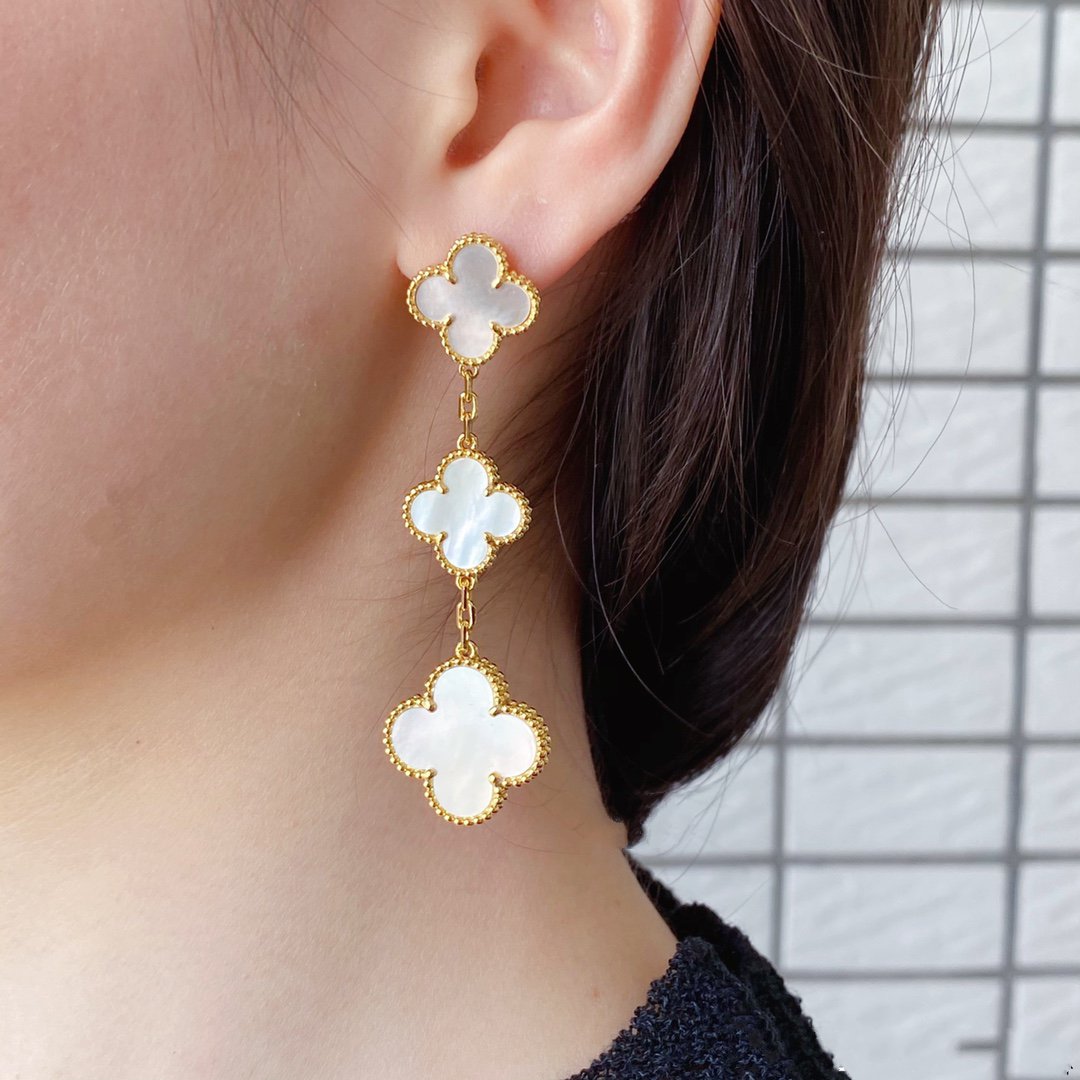 [Kincade Jewelery]Kincade MOP 3 MOTIFS GOLD EARRINGS