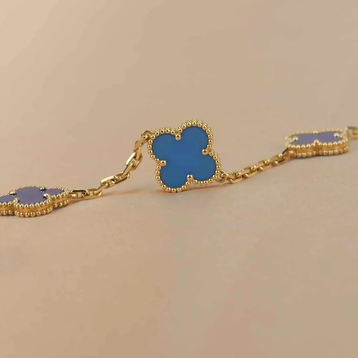 [Kincade Jewelery]Kincade 5 MOTIFS BLUE AGATE BRACELET