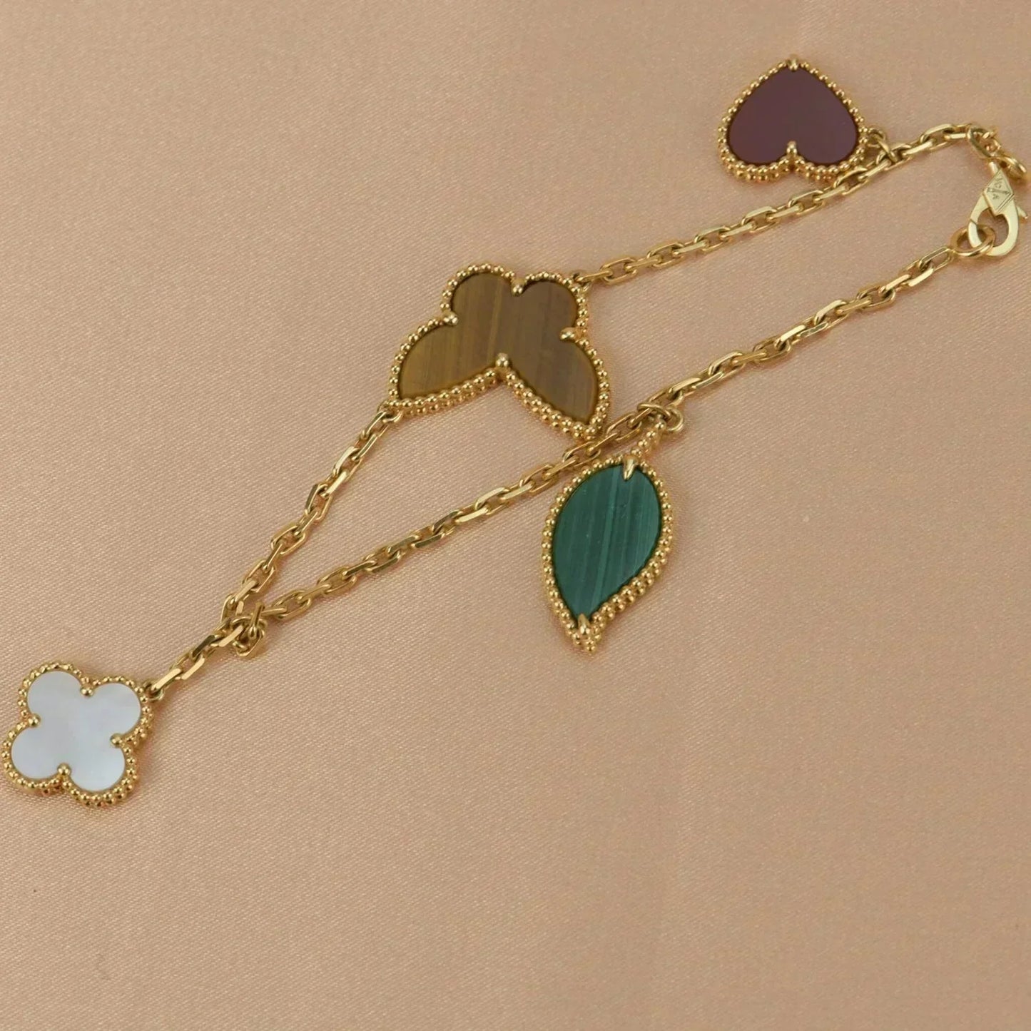 [Kincade Jewelery]LUCKY SPRING 5 MOTIF GOLD BRACELET