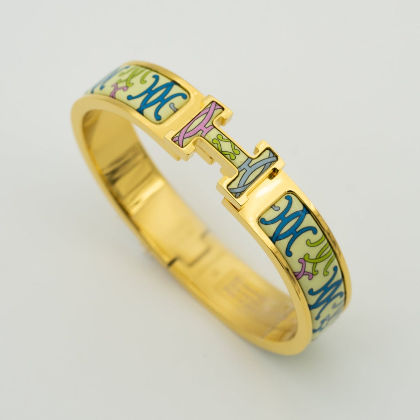 [Kincade Jewelery]H BRACELET BEIGE MULTICOLOR