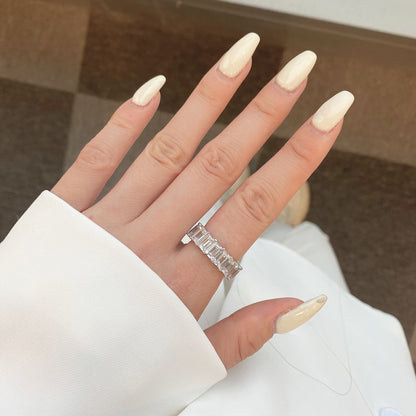 [Kincade Jewelrys]0.75 Carat Elegant Emerald Cut Tennis Ring