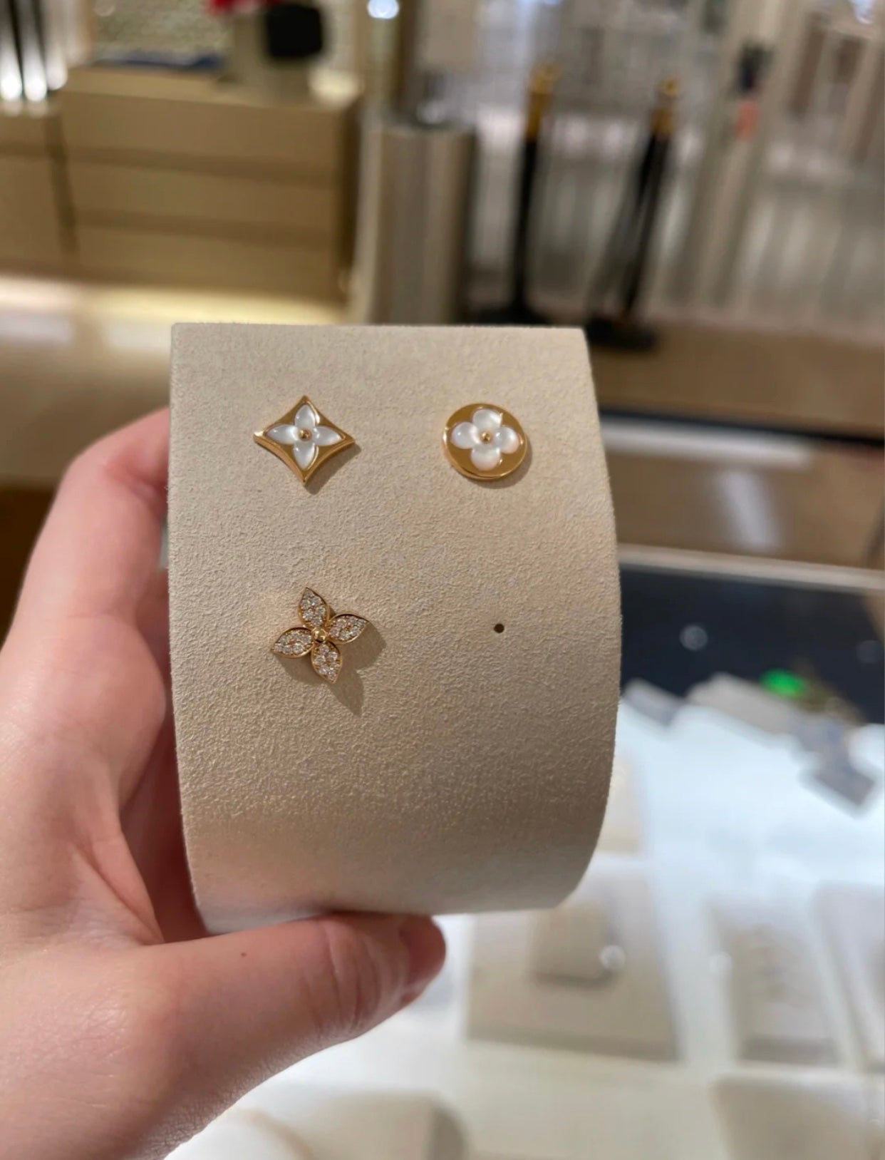 [Kincade Jewelery]STAR BLOSSOM STUD EARRINGS PINK GOLD DIAMONDS