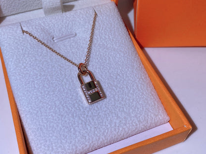 [Kincade Jewelery]HM ADVANCED NICHE LOCK HEAD NECKLACE DIAMONDS
