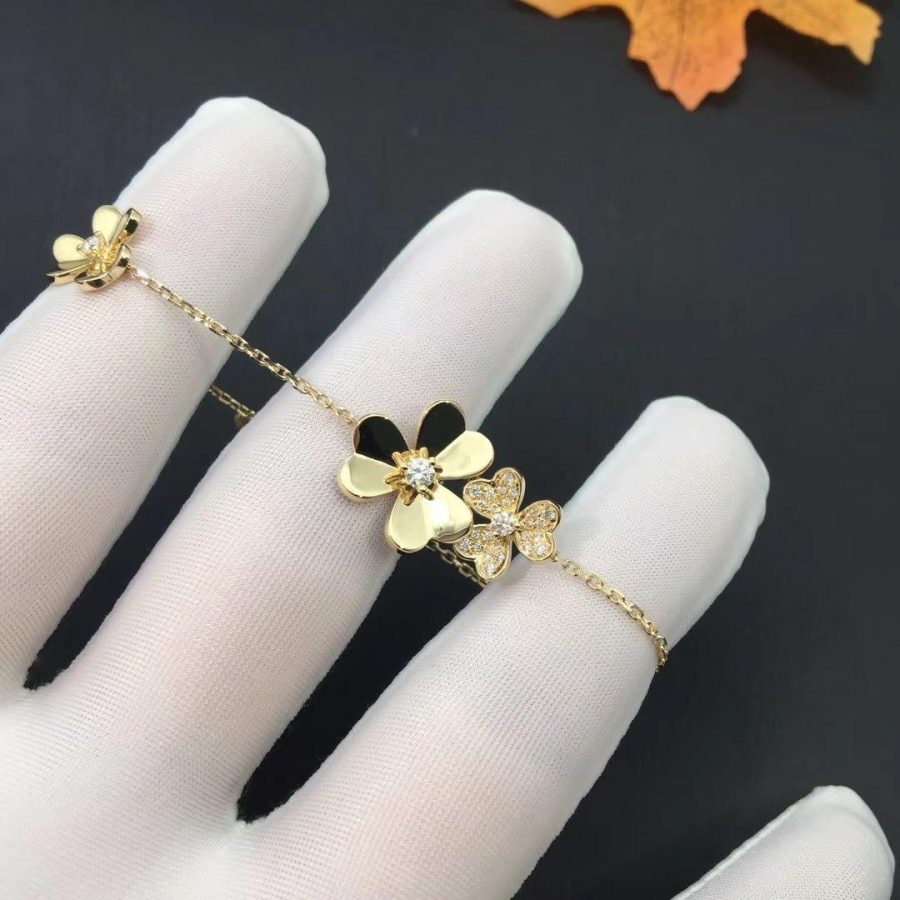 [Kincade Jewelery]FRIVOLE GOLD 5 FLOWERS BRACELET